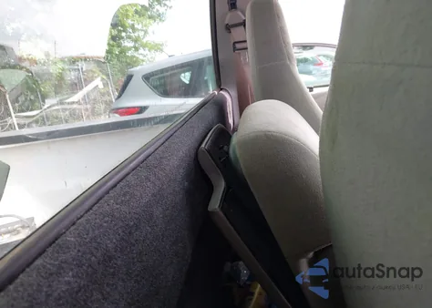 2000 Ford F-250 Lariat/Xl/Xlt z USA, uszkodzony, nr VIN 1FTNF20L4YEC90817